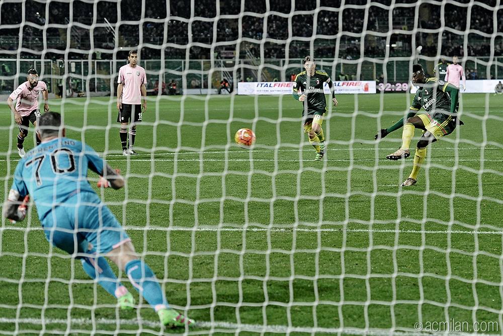 Niang gets goal number four on the season. | Image: acmilan.com