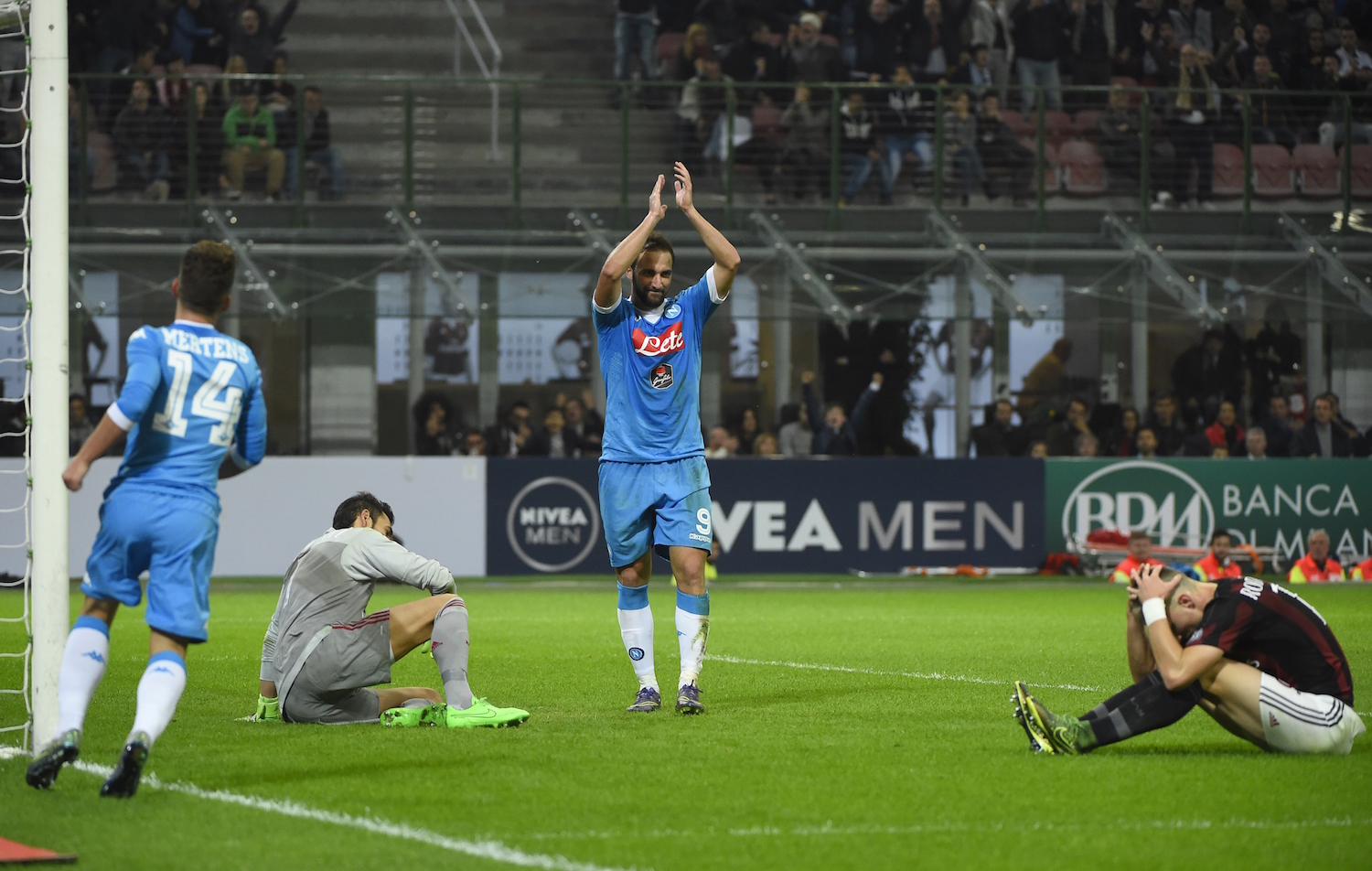 Higuain celebrates a goal against Milan earlier this season. | OLIVIER MORIN/AFP/Getty Images