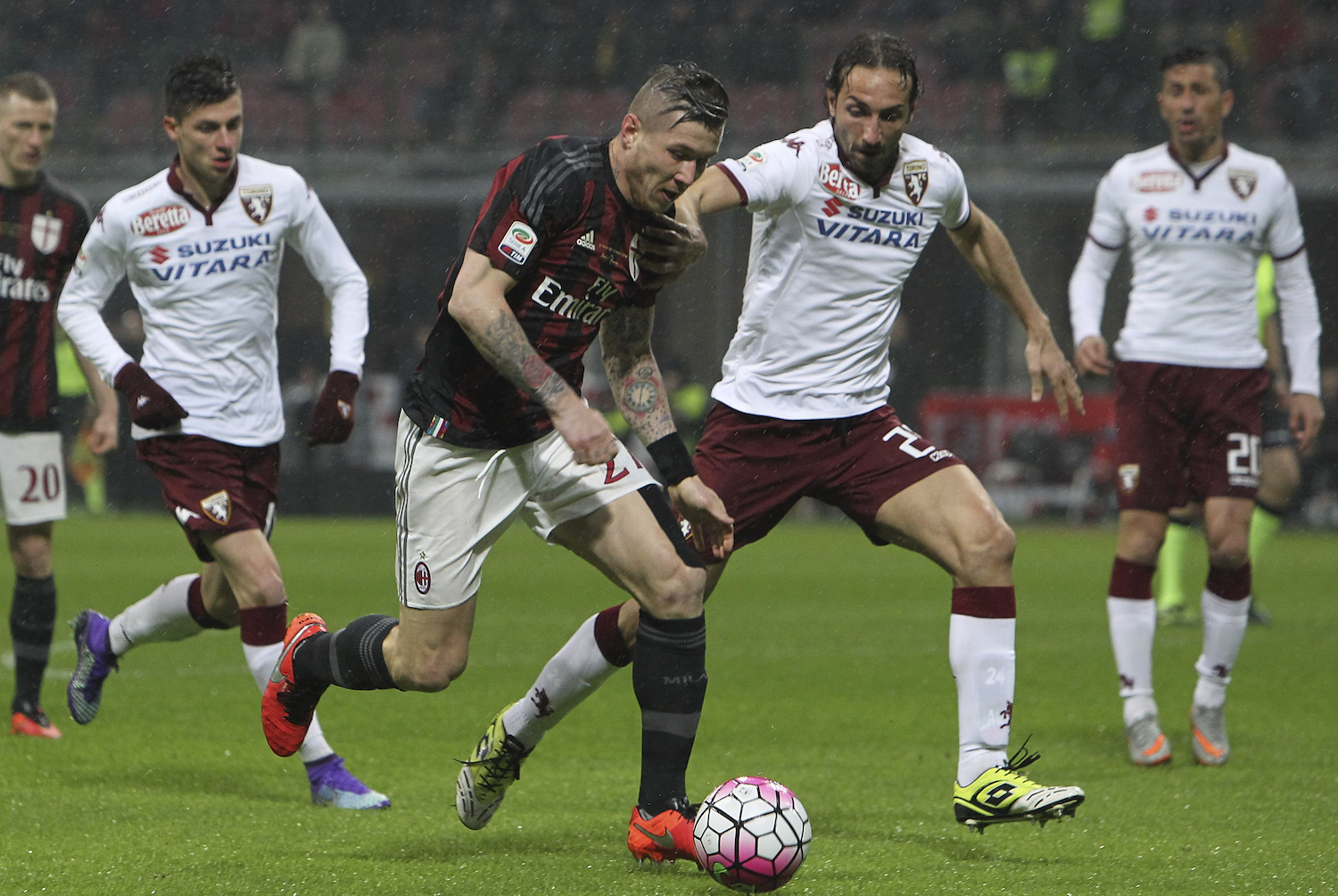Kucka on one of his many darting runs. | Marco Luzzani/Getty Images