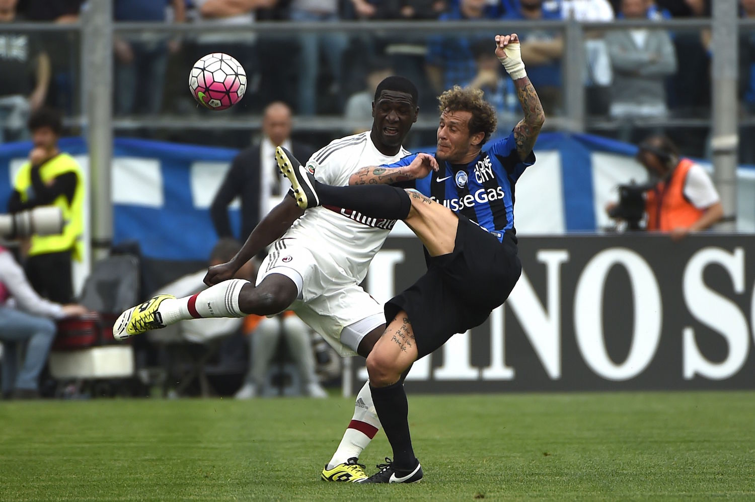 Zapata battles for a point that never came. | OLIVIER MORIN/AFP/Getty Images