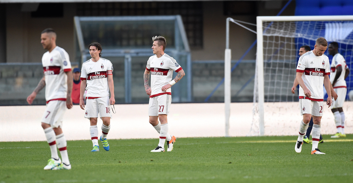 Dejection: Milan players after the loss. | Pier Marco Tacca/Getty Images