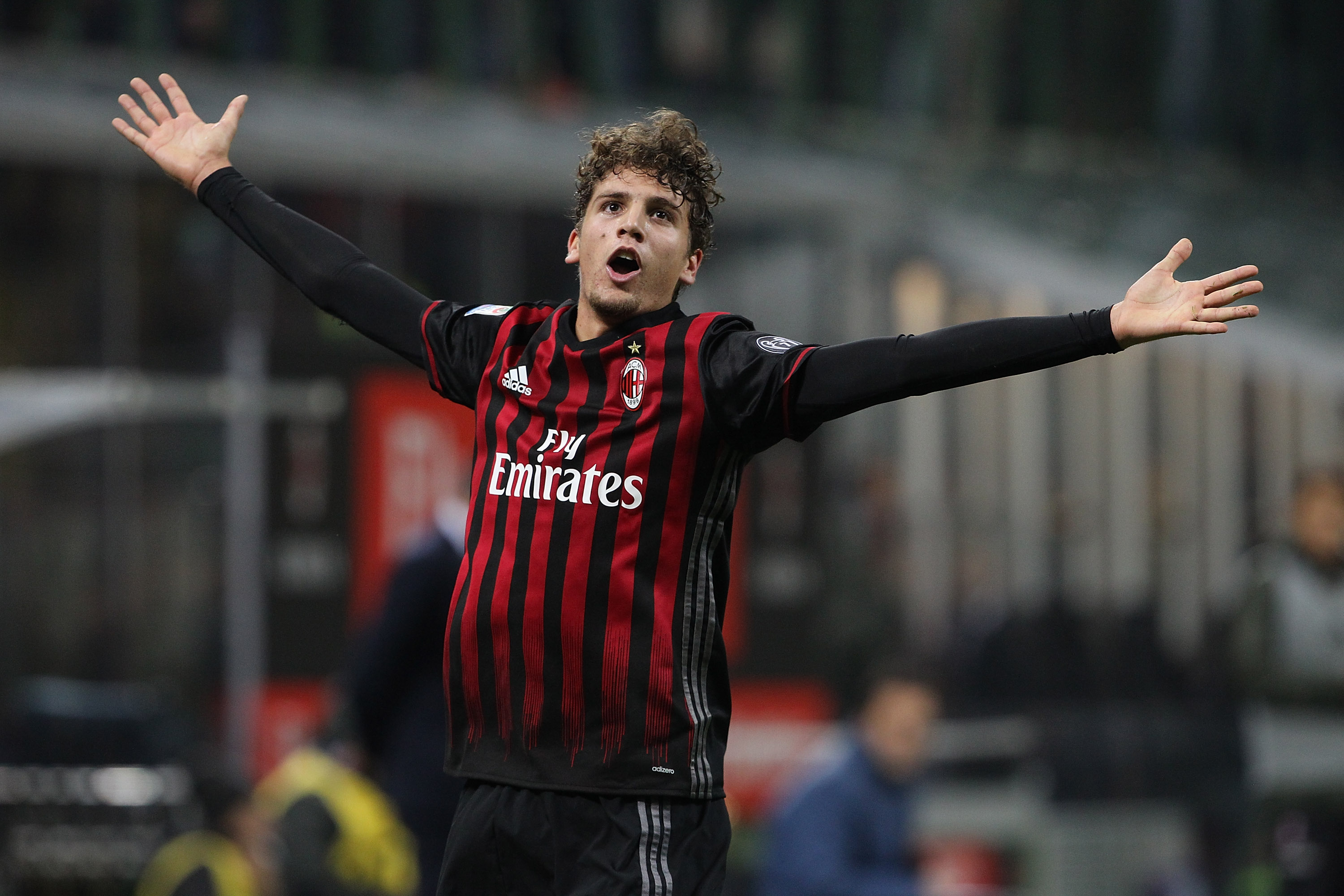 Oprør gardin Valnød Locatelli hints he would consider AC Milan return: "They have remained in  my heart"