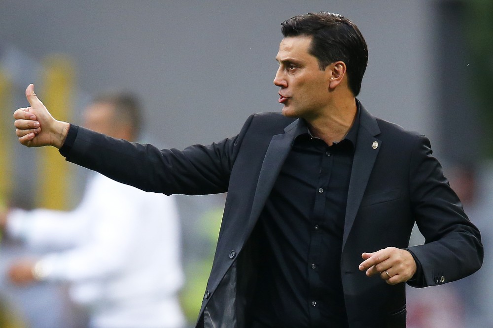 AC Milan's coach Vincenzo Montella gestures during the Italian Serie A football match AC Milan vs Sassuolo on October 2, 2016 at the San Siro stadium in Milan. / AFP / MARCO BERTORELLO (Photo credit should read MARCO BERTORELLO/AFP/Getty Images)