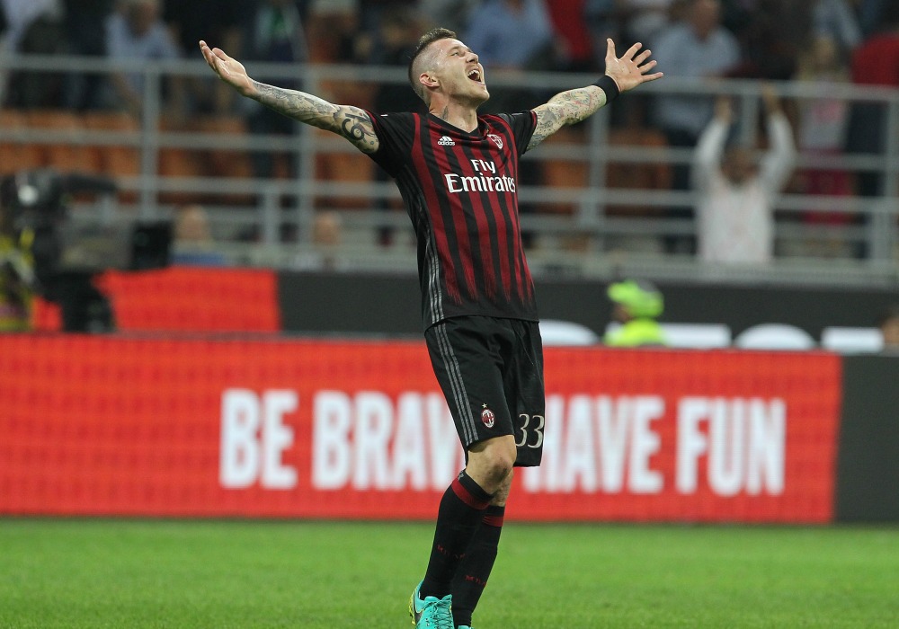 during the Serie A match between AC Milan and US Sassuolo at Stadio Giuseppe Meazza on October 2, 2016 in Milan, Italy.