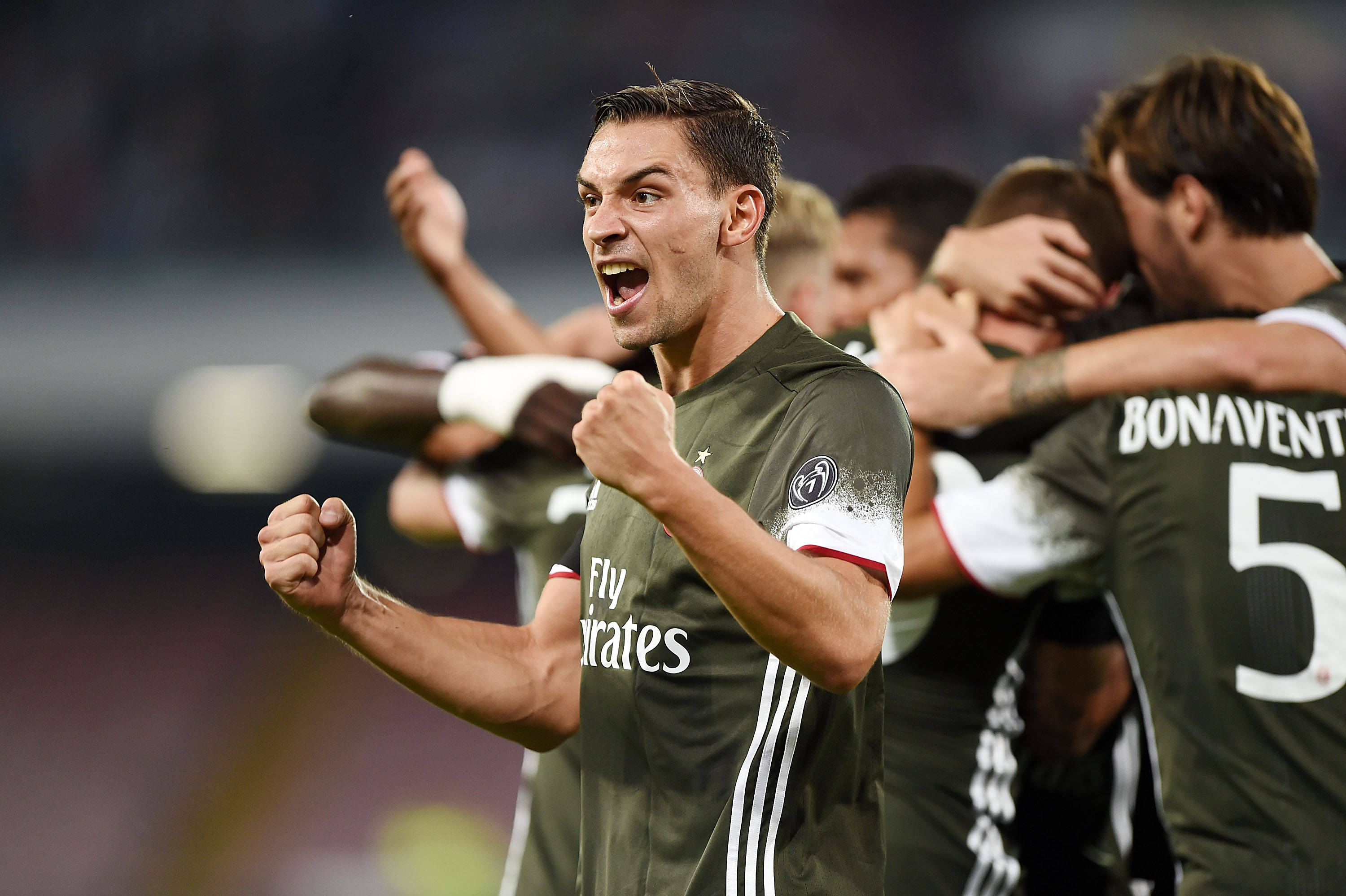 Di Marzio: De Sciglio to join Juventus for €12m