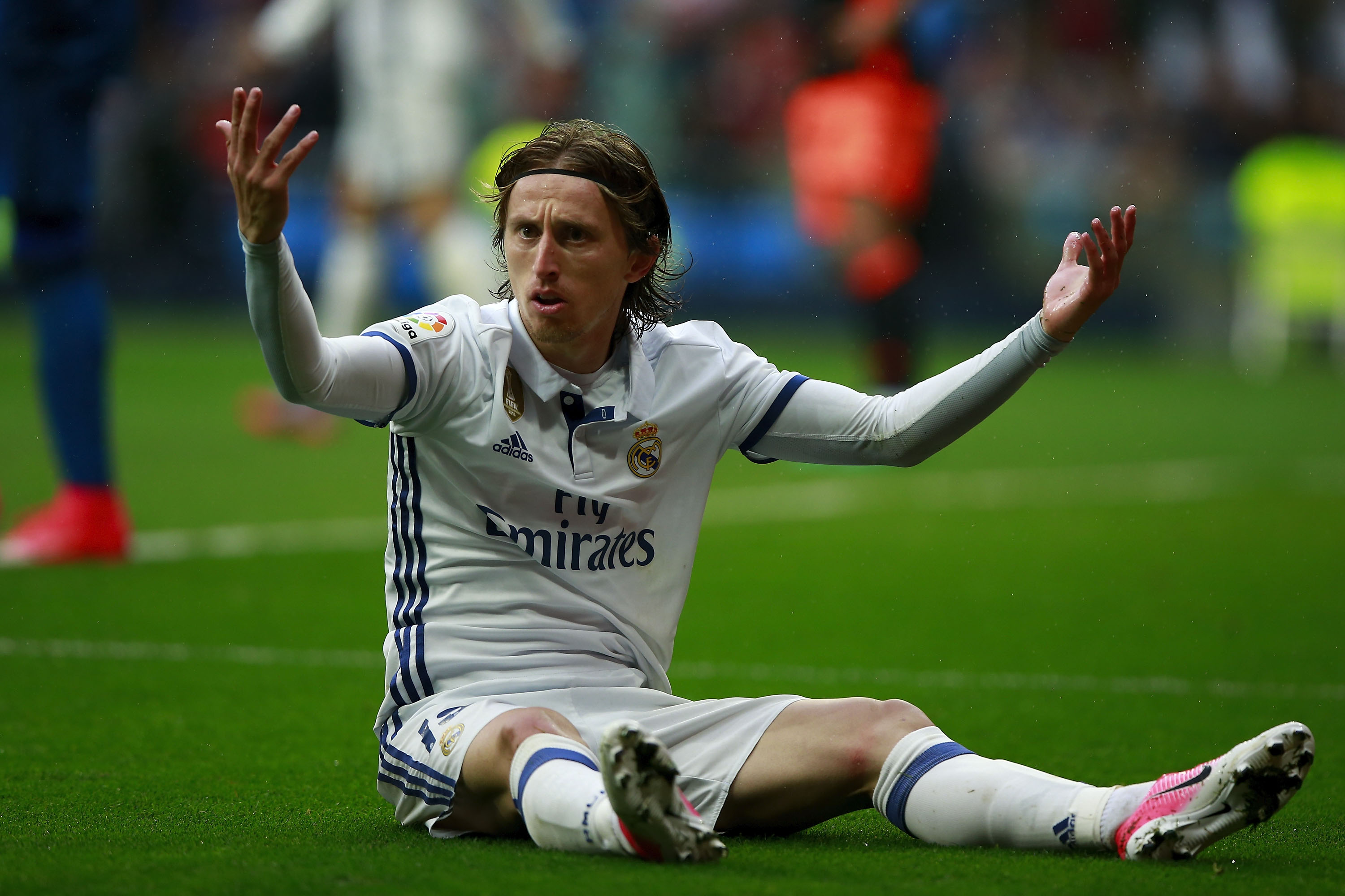 Report: Luka Modric has heart set on move to AC Milan this summer