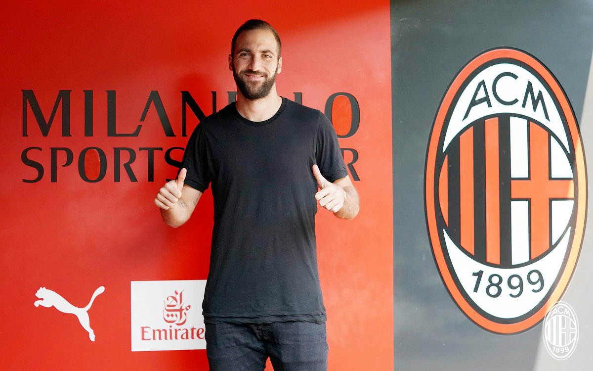 Higuain at Milanello