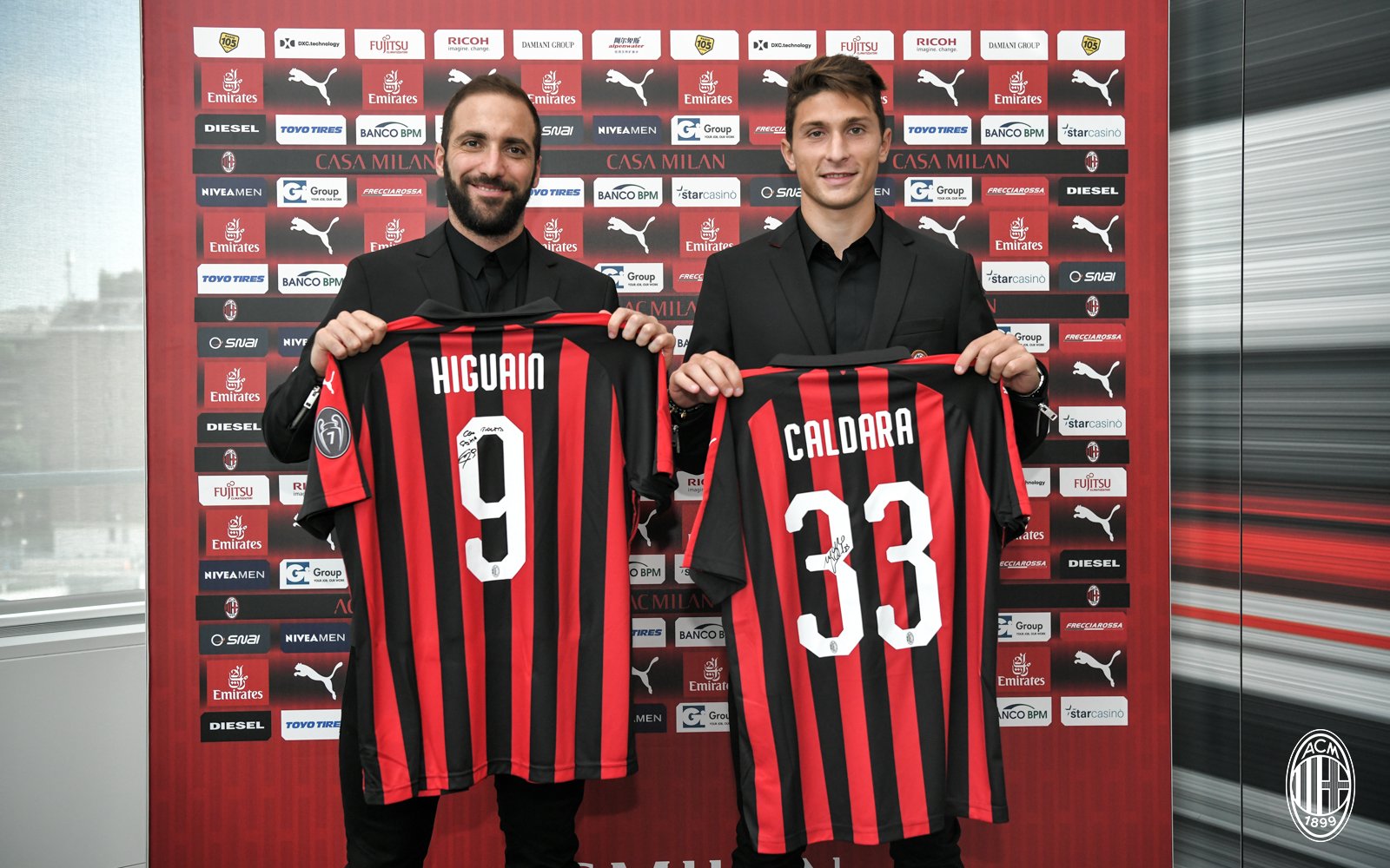 Higuain Caldara