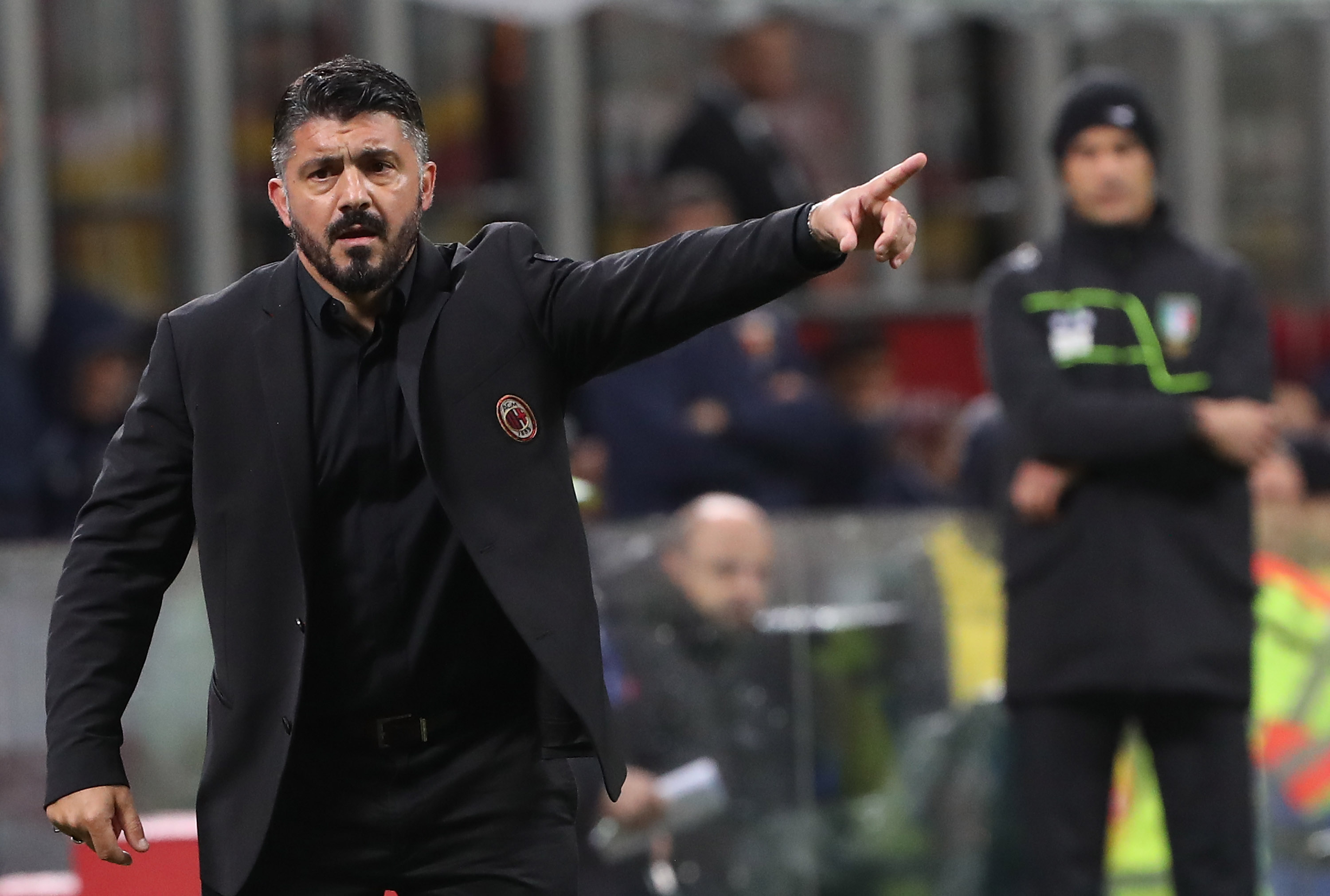 MILAN, ITALY - OCTOBER 31: AC Milan coach Gennaro Gattuso gestures during the serie A match between AC Milan and Genoa CFC at Stadio Giuseppe Meazza on October 31, 2018 in Milan, Italy. (Photo by Marco Luzzani/Getty Images)
