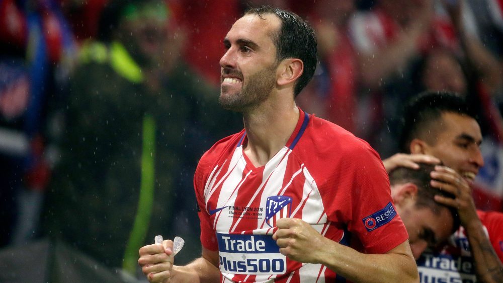 LYON, FRANCE - MAY 16: Diego Godin of Atletico Madrid celebrates 0-2 during the UEFA Europa League match between Olympique Marseille v Atletico Madrid at the Parc Olympique Lyonnais on May 16, 2018 in Lyon France (Photo by Erwin Spek/Soccrates/Getty Images)