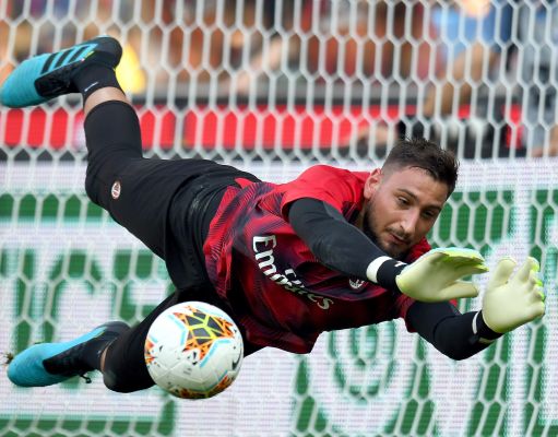 French journalist reveals PSG's stance on Donnarumma and Raiola's ...