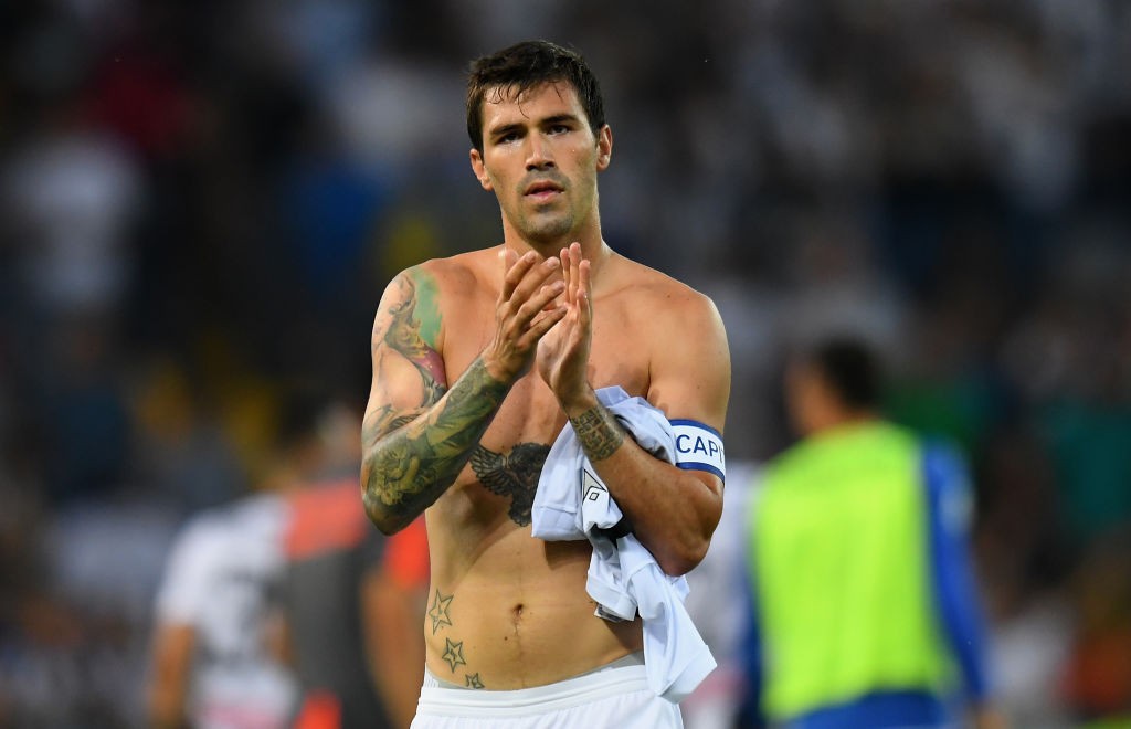 Corsport Milan Put Romagnoli Contract Talks On Hold For The Time Being The Key Reason