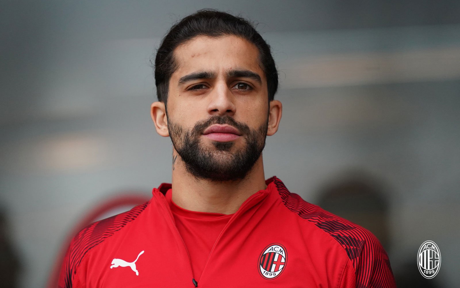 president deal Milan defender is off for now; player to wait