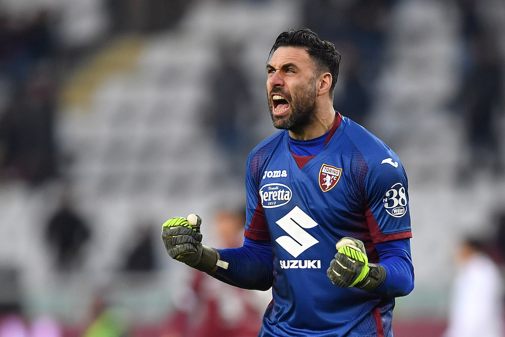 Tuttosport Milan And Napoli Interested In Sirigu Torino Forced To Hatch A Plan