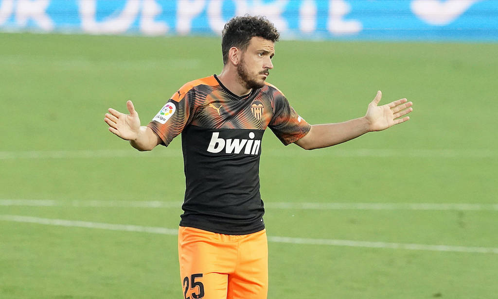 ML: Milan battling Atalanta and Leeds for signing of Roma defender – €15-18m price set