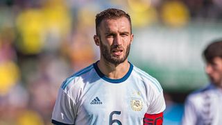 CM.it: Milan have not given up on signing Fiorentina centre-back with Roma also interested