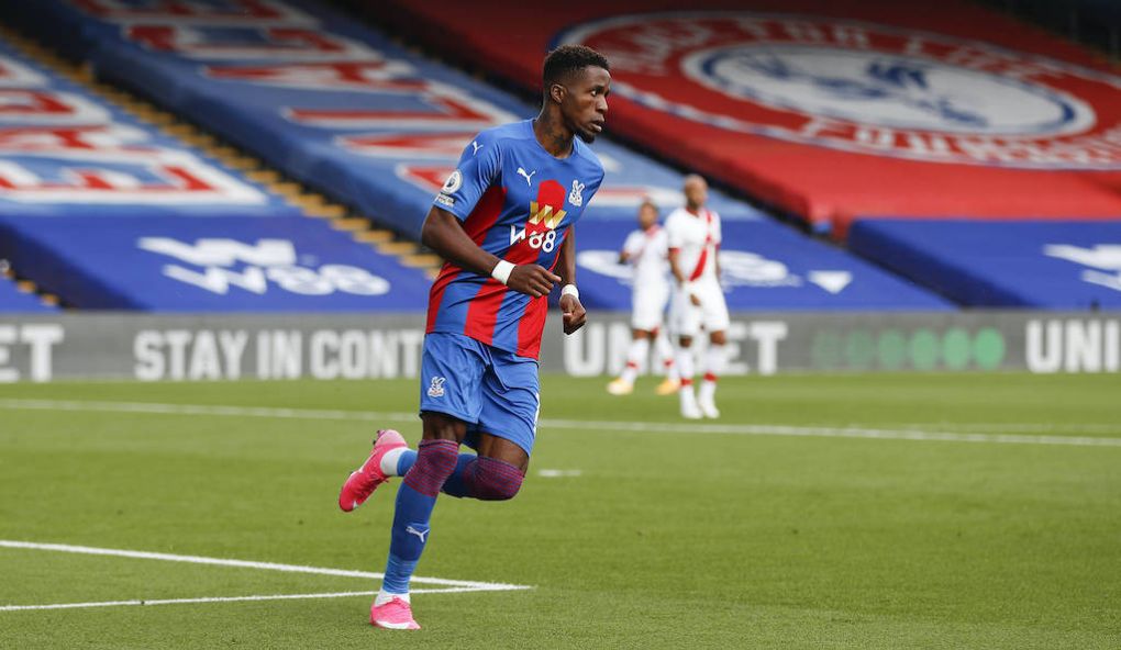 12th September 2020 Selhurst Park, London, England English Premier League Football, Crystal Palace versus Southampton Wilfried Zaha of Crystal Palace celebrates after scoring his sides1st goal in the 14th minute to make it 1-0 PUBLICATIONxNOTxINxUK ActionPlus12233544 JohnxPatrickxFletcher
