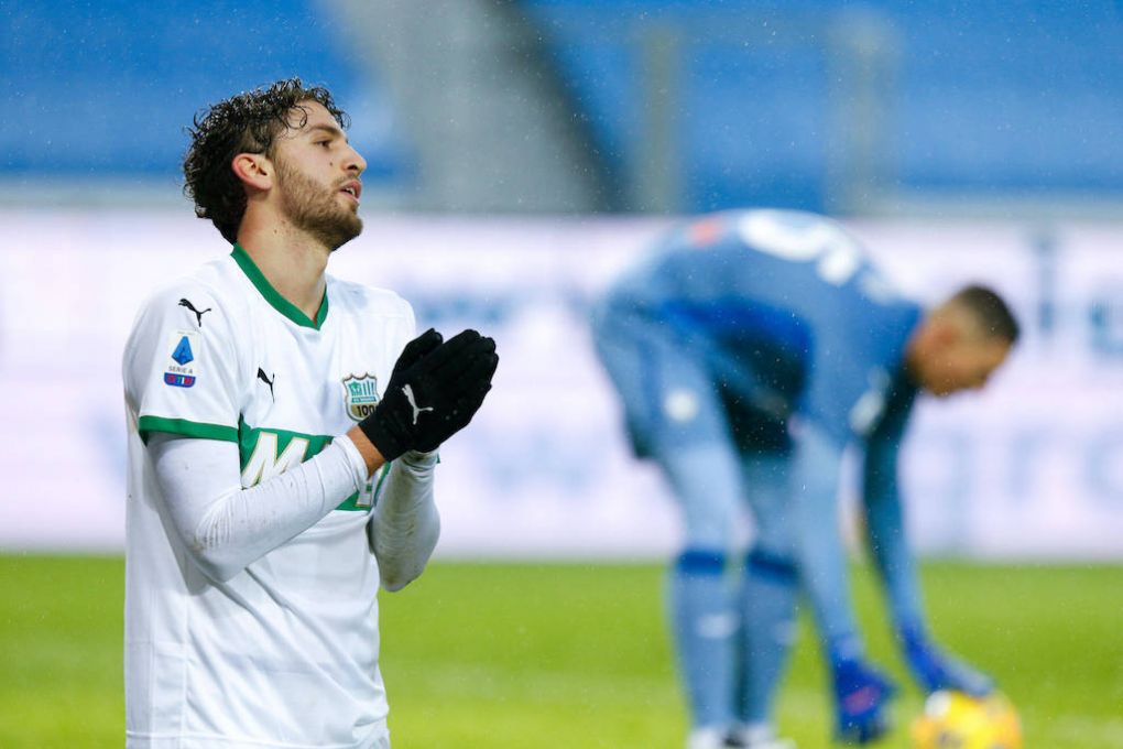 IPP20210103 Football - soccer: Serie A, Atalanta Bergamo - Sassuolo Calcio, Manuel Locatelli US Sassuolo Calcio Verwendung nur in Deutschland - GERMANY ONLY *** IPP20210103 Football soccer Serie A, Atalanta Bergamo Sassuolo Calcio, Manuel Locatelli US Sassuolo Calcio use only in Germany GERMANY ONLY PUBLICATIONxINxGERxONLY