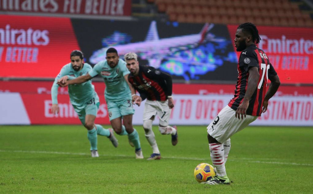 Franck Kessie of AC Milan scores a first Hal penalty to give the side a 2-0 lead during the Serie A match at Giuseppe Meazza, Milan. Picture date: 9th January 2021. Picture credit should read: Jonathan Moscrop/Sportimage PUBLICATIONxNOTxINxUK SPI-0839-0008