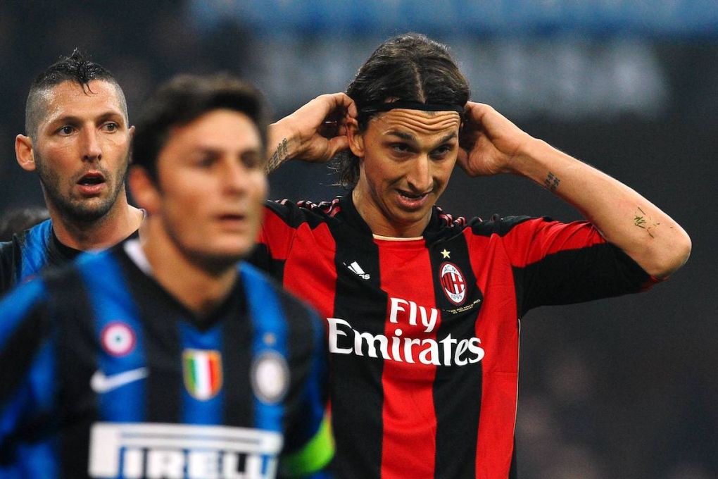 Bildnummer: 06860424 Datum: 14.11.2010 Copyright: imago/Anan Sesa Zlatan IBRAHIMOVIC (R) Milan, Marco Materazzi (L) and Javier ZANETTI Inter, 14/11/2010 - Inter Milan (blue) vs AC Milan - PUBLICATIONxNOTxINxITAxFRA; Fussball Herren ITA Serie A 2010 2011 Mailand Aktion vdig xng 2010 quer premiumd Image number 06860424 date 14 11 2010 Copyright imago Sesa Zlatan Ibrahimovic r Milan Marco Materazzi l and Javier Zanetti Inter 14 11 2010 Inter Milan Blue vs AC Milan PUBLICATIONxNOTxINxITAxFRA Football men ITA Series A 2010 2011 Milan Action shot Vdig 2010 horizontal premiumd