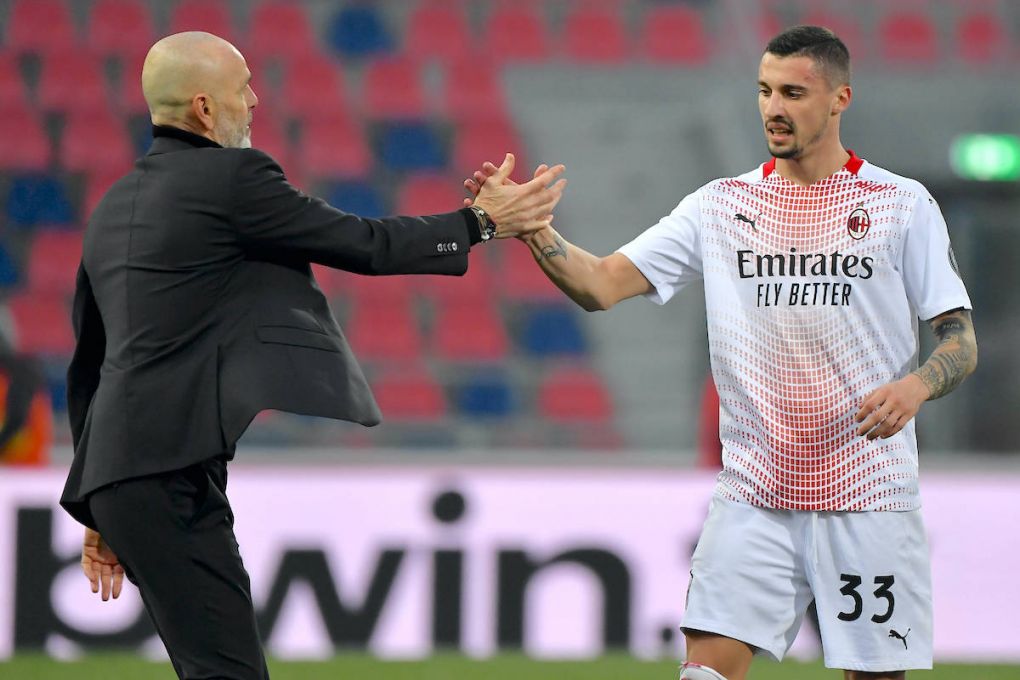 Stefano Pioli coach of AC Milan greets Rade Krunic at the end of the Serie A football match between Bologna FC and AC Milan at Renato Dall Ara stadium in Bologna Italy, January 30th, 2021. Photo Andrea Staccioli / Insidefoto andreaxstaccioli