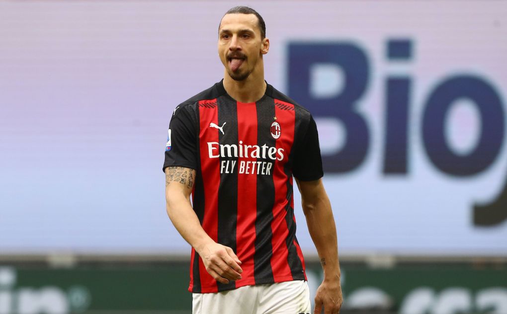 MILAN, ITALY - FEBRUARY 21: Zlatan Ibrahimovic of AC Milan reacts during the Serie A match between AC Milan and FC Internazionale at Stadio Giuseppe Meazza on February 21, 2021 in Milan, Italy. Sporting stadiums around Italy remain under strict restrictions due to the Coronavirus Pandemic as Government social distancing laws prohibit fans inside venues resulting in games being played behind closed doors. (Photo by Marco Luzzani/Getty Images)