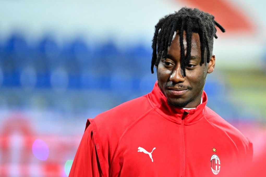 AC Milan's French midfielder Souhaliho Meite looks on as he warms up prior to the Italian Serie A football match Cagliari vs AC Milan on January 18, 2021 at the Sardegna Arena in Cagliari. (Photo by Alberto PIZZOLI / AFP) (Photo by ALBERTO PIZZOLI/AFP via Getty Images)