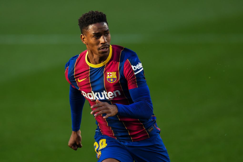 BARCELONA, SPAIN - NOVEMBER 29: Junior Firpo of FC Barcelona looks on during the La Liga Santander match between FC Barcelona and C.A. Osasuna at Camp Nou on November 29, 2020 in Barcelona, Spain. (Photo by David Ramos/Getty Images)