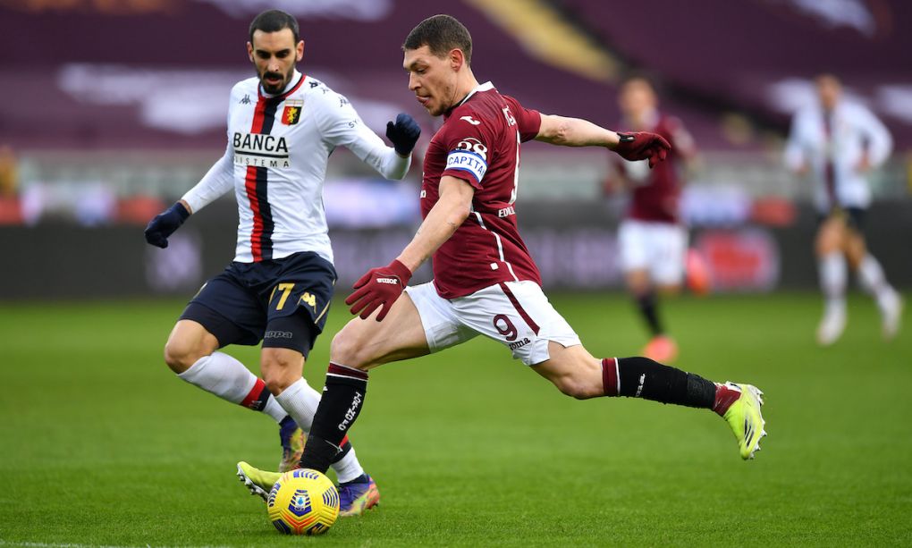 TURIN, ITALY - FEBRUARY 13: Andreaa Belotti of Torino FC crosses the ball during the Serie A match between Torino FC and Genoa CFC at Stadio Olimpico di Torino on February 13, 2021 in Turin, Italy. Sporting stadiums around Italy remain under strict restrictions due to the Coronavirus Pandemic as Government social distancing laws prohibit fans inside venues resulting in games being played behind closed doors. (Photo by Valerio Pennicino/Getty Images)