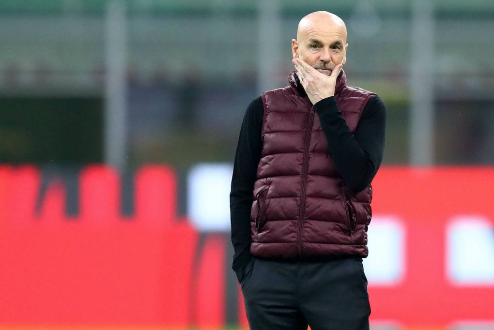 Stefano Pioli, head coach of Ac Milan looks on before the Serie A match between AC Milan and Udinese Calcio at Stadio San Siro Milan Italy on 03 March 2021. Milan Stadio San Siro Milan Italy Copyright: xMarcoxCanonierox SP24-0511