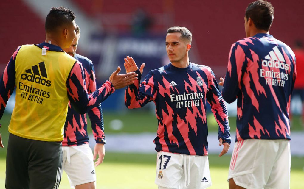 March 7, 2021, MADRID, MADRID, SPAIN: Lucas Vazquez of Real Madrid saludates to Carlos Henrique Casemiro during the spanish league, La Liga Santander, football match played between Atletico de Madrid and Real Madrid at Wanda Metropolitano stadium on March 7, 2021, in Madrid, Spain. MADRID SPAIN - ZUMAa181 20210307_zaa_a181_021 Copyright: xOscarxJ.xBarrosox