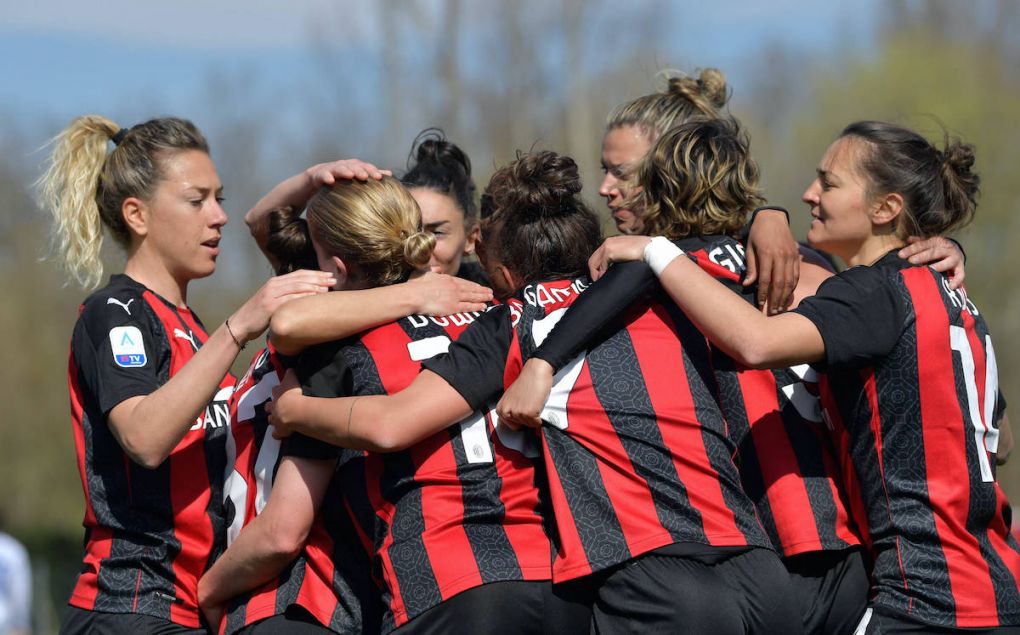 Milan, Italy, 21.03.21 Teammates celebrate Natasha Khalila Dowie 10 AC Milan after goal during the women Serie A match between AC Milan and Empoli at Vismara Sports Center in Milan, Italy Women Serie A - AC Milan v Empoli PUBLICATIONxNOTxINxBRA