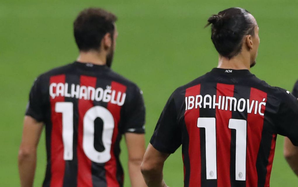 Sport Bilder des Tages Zlatan Ibrahimovic of AC Milan returns to his own half with team mates Hakan Calhanoglu and Ante Rebic after scoring to give the side a 1-0 lead during the Serie A match at Giuseppe Meazza, Milan. Picture date: 21st September 2020. Picture credit should read: Jonathan Moscrop/Sportimage PUBLICATIONxNOTxINxUK SPI-0661-0011