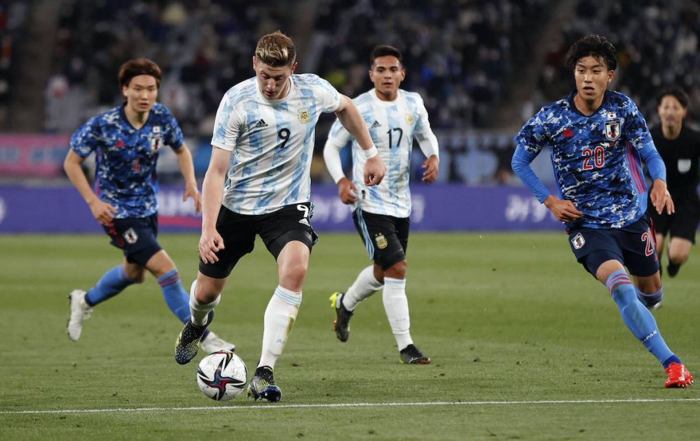 Adolfo Gaich ARG, Taiyo Koga JPN, MARCH 26, 2021 - Football / Soccer : SAISON CARD CUP 2021 match between U-24 Japan 0-1 U-24 Argentina at Tokyo Stadium in Tokyo, Japan. Noxthirdxpartyxsales PUBLICATIONxNOTxINxJPN 156907609