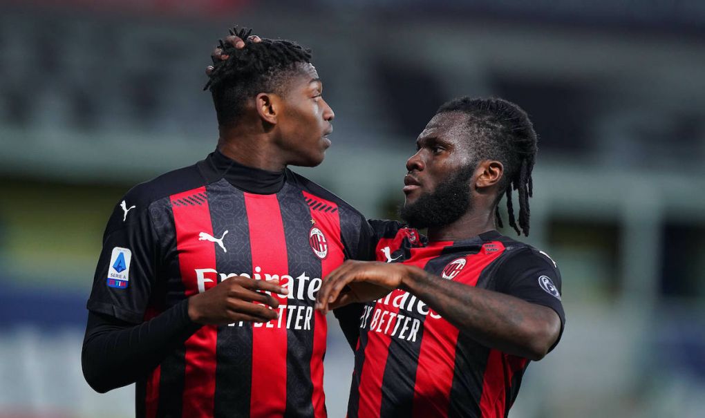 Photo LaPresse - Spada April 10 , 2021 Parma Italy Soccer A.C. Milan- Season 2020-2021 - Serie A Parma vs Milan In the pic: Rafael Leao celebrates after scoring 1-3 Franck Kessie PUBLICATIONxNOTxINxITAxFRAxCHN Copyright: xSpada/LaPressex