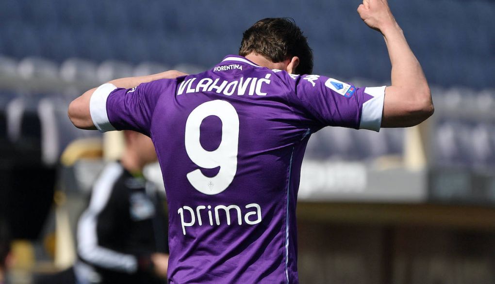 Dusan Vlahovic of ACF Fiorentina celebrats after scoring the goal on penalty of 1-0 during the Serie A football match between ACF Fiorentina and Juventus FC at Artemio Franchi stadium in Firenze Italy, April 25th, 2021. Photo Andrea Staccioli / Insidefoto andreaxstaccioli