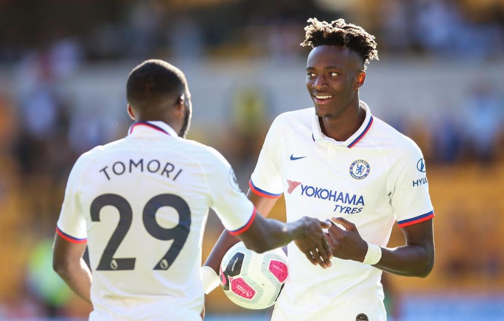 Fikayo Tomori and Tammy Abraham of Chelsea after the Premier League match at Molineux, Wolverhampton. Picture date: 14th September 2019. Picture credit should read: James Wilson/Sportimage PUBLICATIONxNOTxINxUK SPI-0197-0034