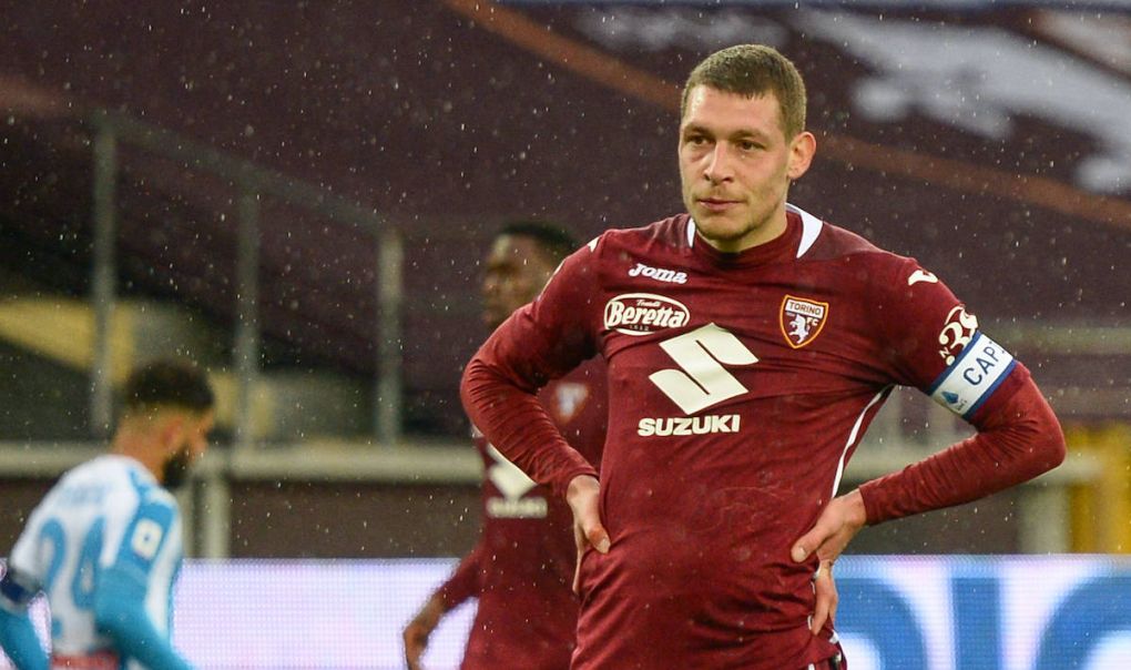 Italy: Torino FC vs Napoli Andrea Belotti of Torino FC disappointment during the Serie A football match between Torino FC and SSC Napoli. Sporting stadiums around Italy remain under strict restrictions due to the Coronavirus Pandemic as Government social distancing laws prohibit fans inside venues resulting in games being played behind closed doors. Turin Italy Copyright: AlbertoxGandolfo