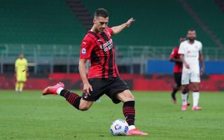 GdS: Man Utd open to letting full-back leave on loan - Milan initiate talks