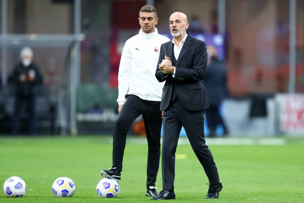 Ac Milan - Cagliari Calcio Stefano Pioli, head coach of Ac Milan during warm up before the Serie A match between Ac Milan and Cagliari Calcio. Milano Stadio Giuseppe Meazza Italy Copyright: xMarcoxCanonierox