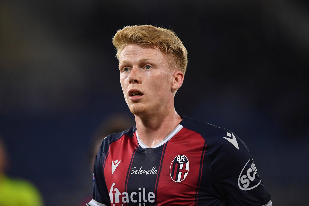 Reports: Milan initiate contacts with Bologna over signing of talented  midfielder