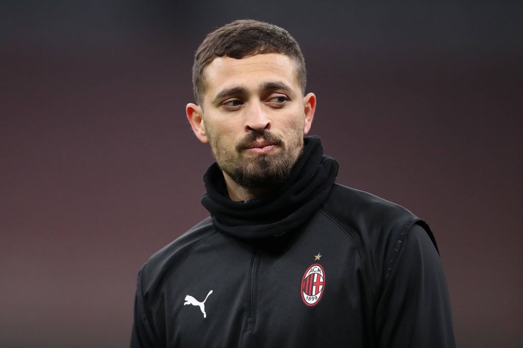 Leo Duarte of AC Milan during the warm up prior to the Serie A match at Giuseppe Meazza, Milan. Picture date: 9th January 2021. Picture credit should read: Jonathan Moscrop/Sportimage PUBLICATIONxNOTxINxUK SPI-0839-0114