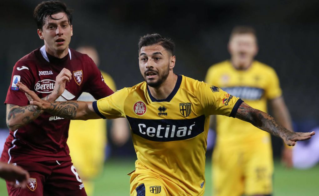 Turin, Italy, 3rd May 2021. Giuseppe Pezzella of Parma Calcio keeps Daniele Baselli of Torino FC at arm s length during the Serie A match at Stadio Grande Torino, Turin. Picture credit should read: Jonathan Moscrop / Sportimage PUBLICATIONxNOTxINxUK SPI-1029-0005