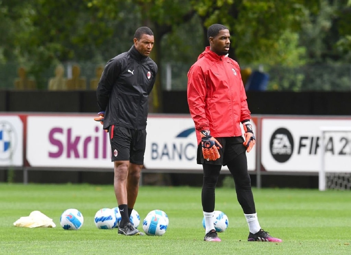 Maignan pleased to have Dida as goalkeeping coach: 