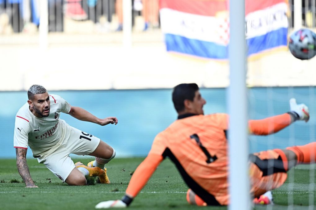 Mg Klagenfurt Austria 08/08/2021 - amichevole / Real Madrid-Milan / foto Matteo Gribaudi/Image nella foto: Theo Hernandez-Thibaut Courtois PUBLICATIONxNOTxINxITA