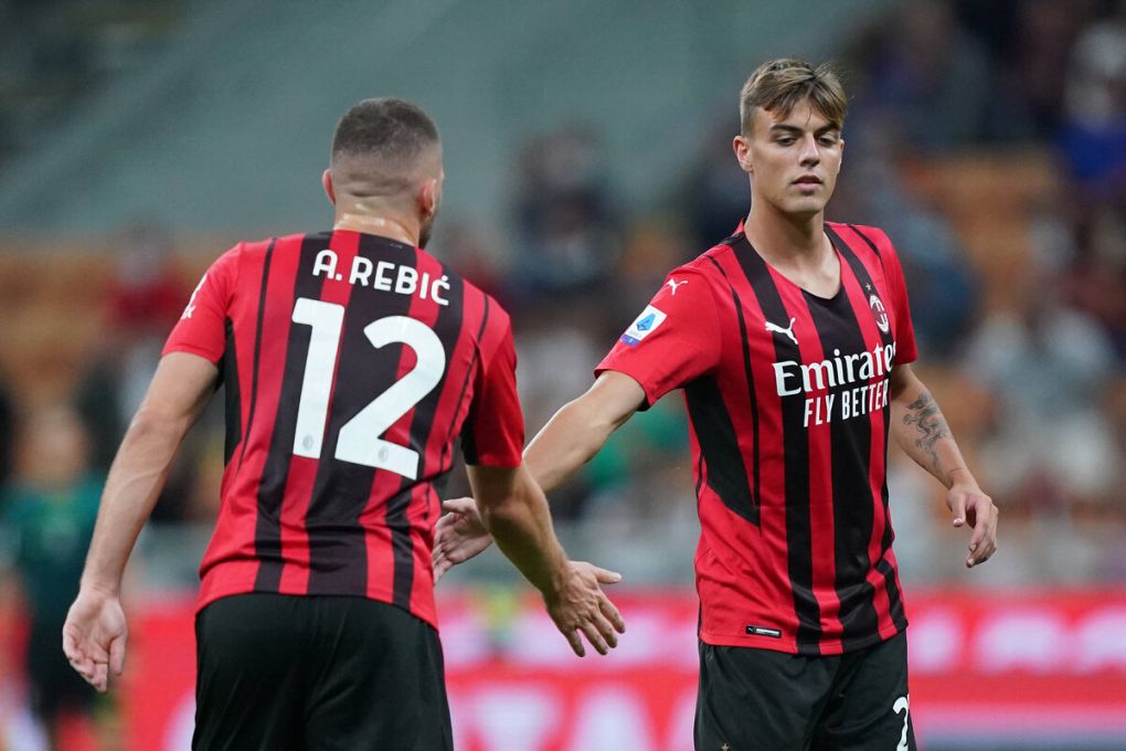 Photo Spada/LaPresse August 29 , 2021 - Milan,Italy Soccer Ac Milan vs Cagliari - Italian Serie A Football Championship 2021/2022 - San SiroStadium In the photo: Daniel Maldini Ante Rebic PUBLICATIONxNOTxINxITAxFRAxCHN Copyright: xSpada/LaPressex