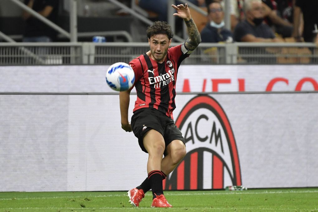 Davide Calabria of AC Milan in action during the Serie A 2021/2022 football match between AC Milan and Cagliari Calcio at Giuseppe Meazza stadium in Milano Italy, August 29th, 2021. Photo Andrea Staccioli / Insidefoto andreaxstaccioli