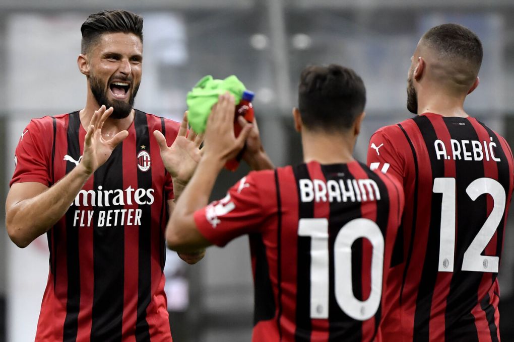 Olivier Giroud , Brahim Diaz and Ante Rebic of AC Milan celebrate at the end of the Serie A 2021/2022 football match between AC Milan and Cagliari Calcio at Giuseppe Meazza stadium in Milano Italy, August 29th, 2021. Photo Andrea Staccioli / Insidefoto andreaxstaccioli
