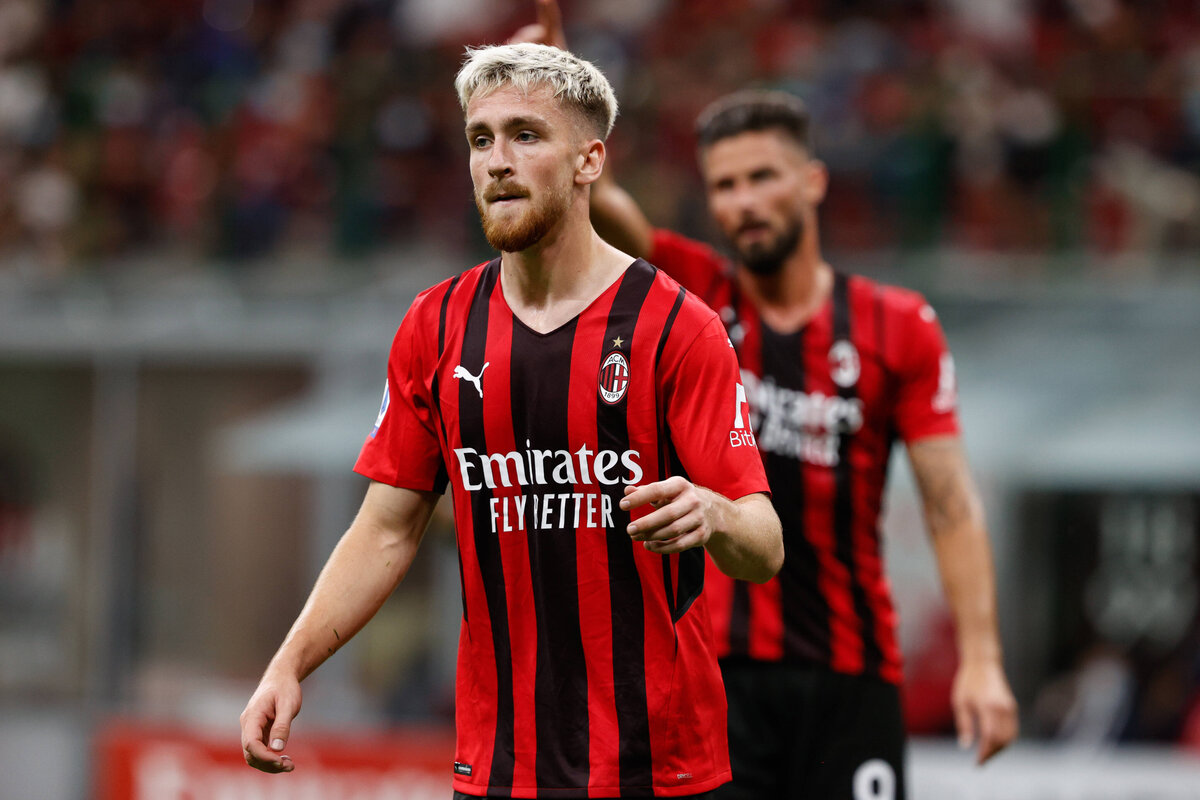 August 29, 2021, Milan, Italy: Milan, Italy, San Siro stadium, August 29, 2021, Alexis Saelemaekers AC Milan during AC Milan vs Cagliari Calcio - Italian football Serie A match Italian football Serie A match - AC Milan vs Cagliari Calcio, milan, Italy PUBLICATIONxINxGERxSUIxAUTxONLY - ZUMAl164 20210829_zsa_l164_203 Copyright: xFrancescoxScaccianocex