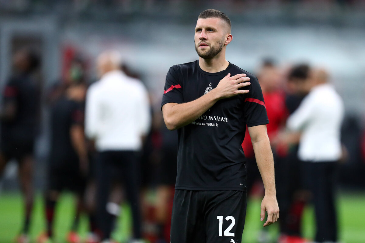 Ac Milan v Cagliari Calcio Milano, Italy. 29 August 2021. Ante Rebic of Ac Milan during warm up before the Serie A match between Ac Milan and Cagliari Calcio at Stadio Giuseppe Meazza . Milano Stadio Giuseppe Meazza Italy Copyright: xMarcoxCanonierox